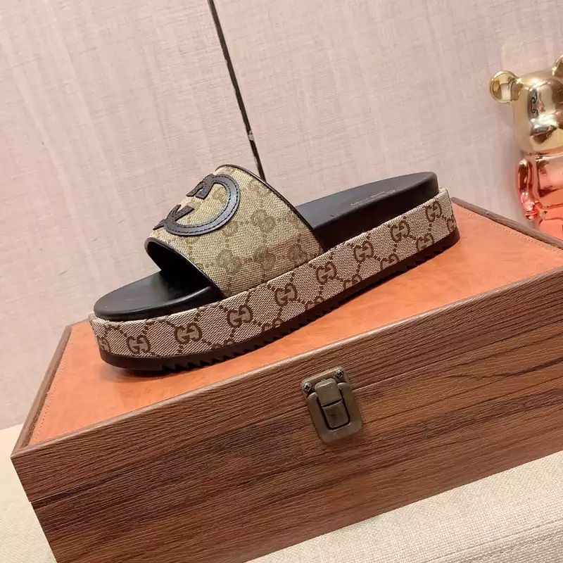 GUCCI SANDAL - GSL050