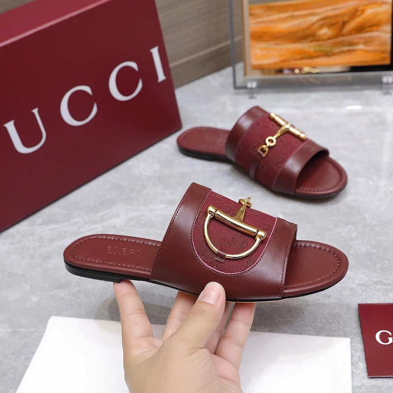 GUCCI WOMEN'S SLIDE SANDAL - GSL078