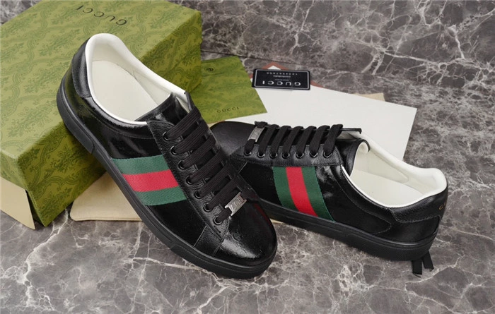 GUCCI SNEAKER
