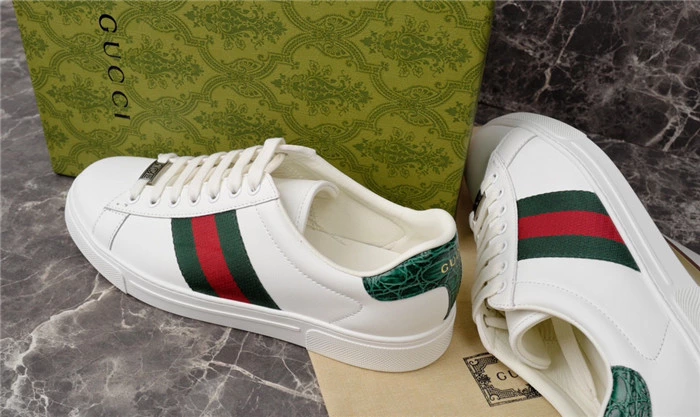 GUCCI SNEAKER