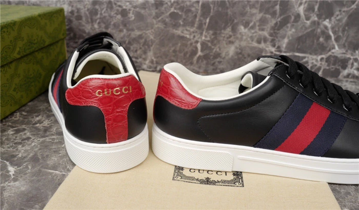 GUCCI SNEAKER