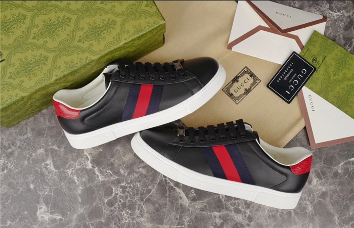GUCCI SNEAKER