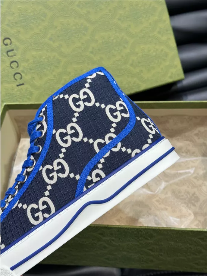 GUCCI SNEAKER