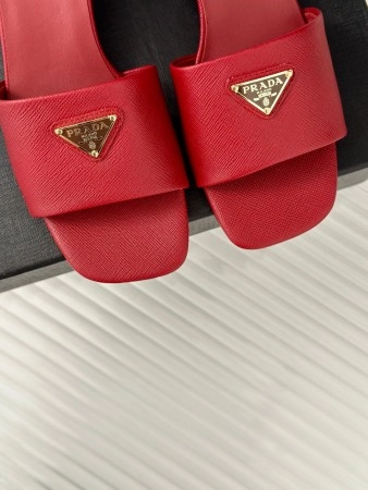 PRADA HEELED SANDALS 35MM IN RED SAFFIANO LEATHER - PSD029