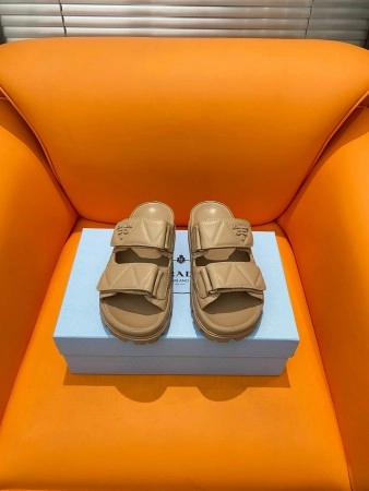 PRADA WOMEN'S SANDALS IN BEIGE PADDED NAPPA LEATHER - PSD024