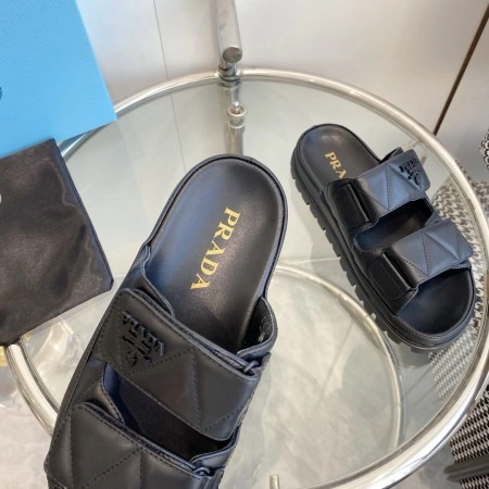 PRADA WOMEN'S SANDALS IN BLACK PADDED NAPPA LEATHER - PSD023