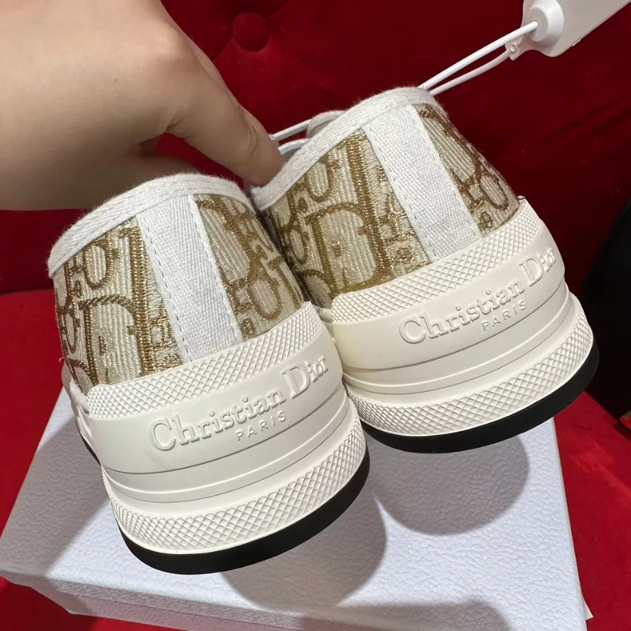 DIOR COUPLE LOW TOP B27 CASUAL SNEAKERS