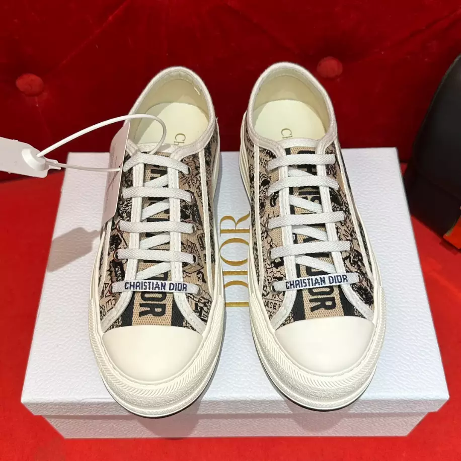 DIOR COUPLE LOW TOP B27 CASUAL SNEAKERS