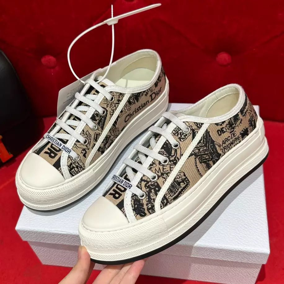 DIOR COUPLE LOW TOP B27 CASUAL SNEAKERS