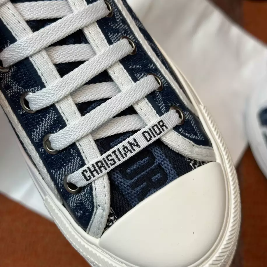 DIOR COUPLE LOW TOP B27 CASUAL SNEAKERS