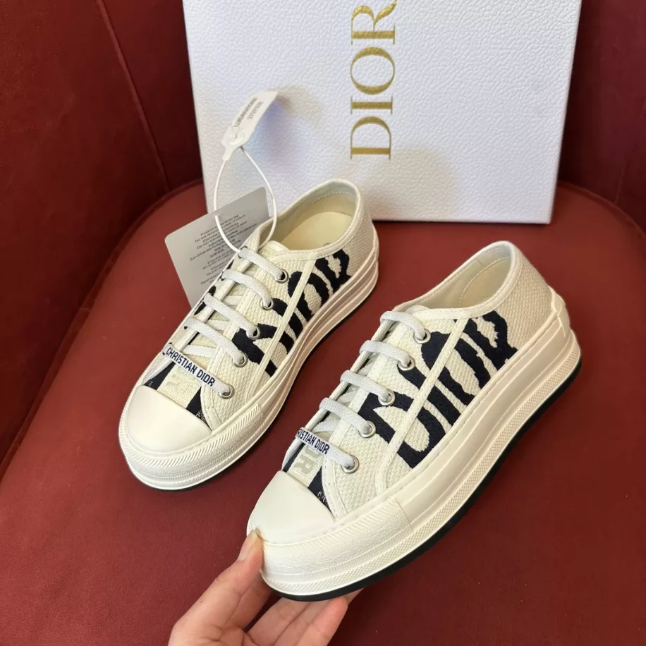 DIOR COUPLE LOW TOP B27 CASUAL SNEAKERS