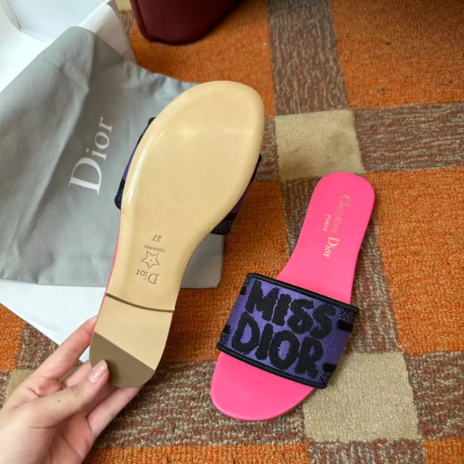 DIOR DWAY SLIDE - DS026