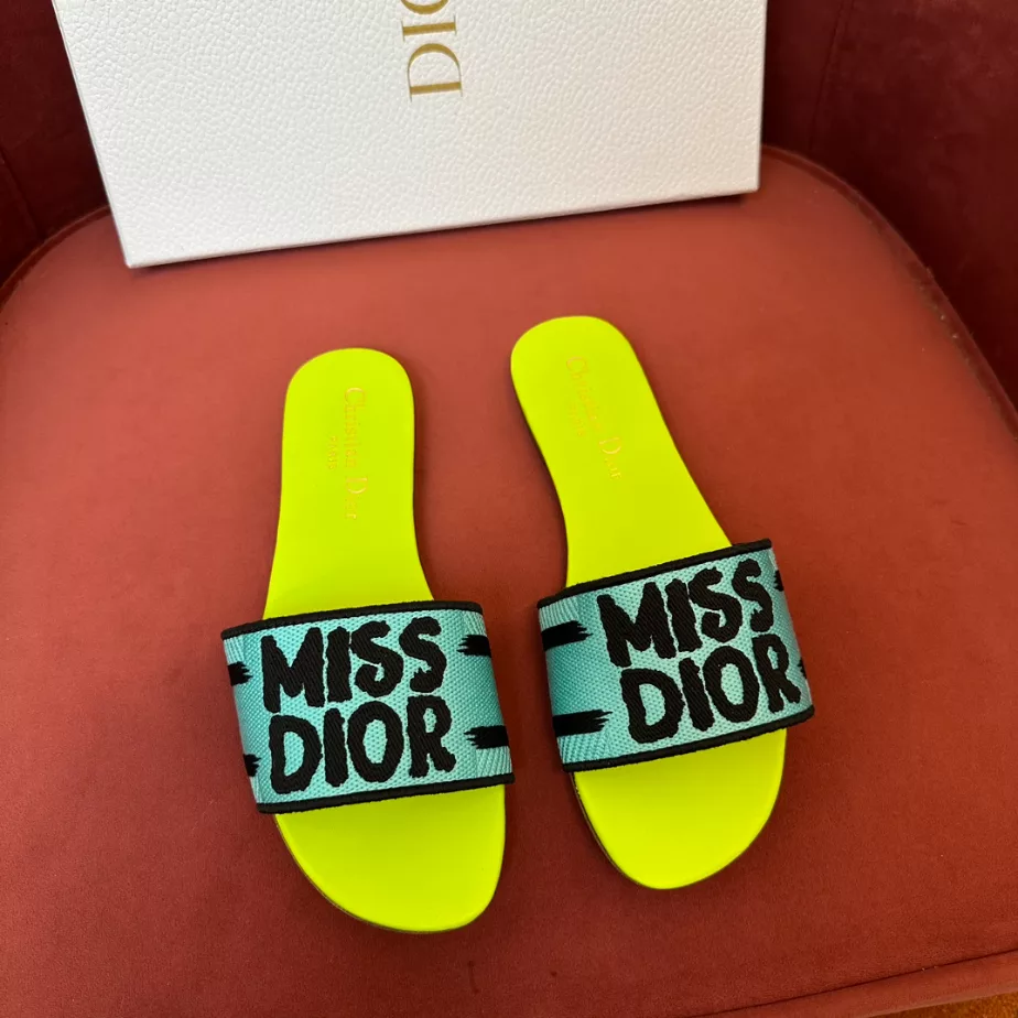 DIOR DWAY SLIDE - DS031