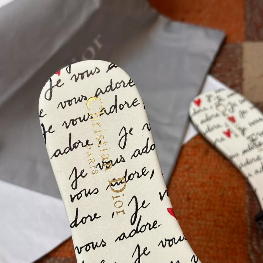 DIOR DWAY SLIDE - DS032