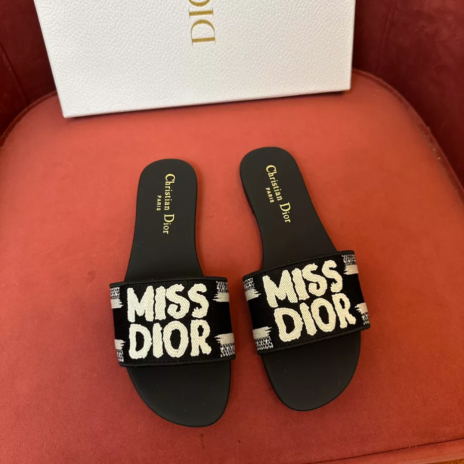 DIOR DWAY SLIDE - DS033