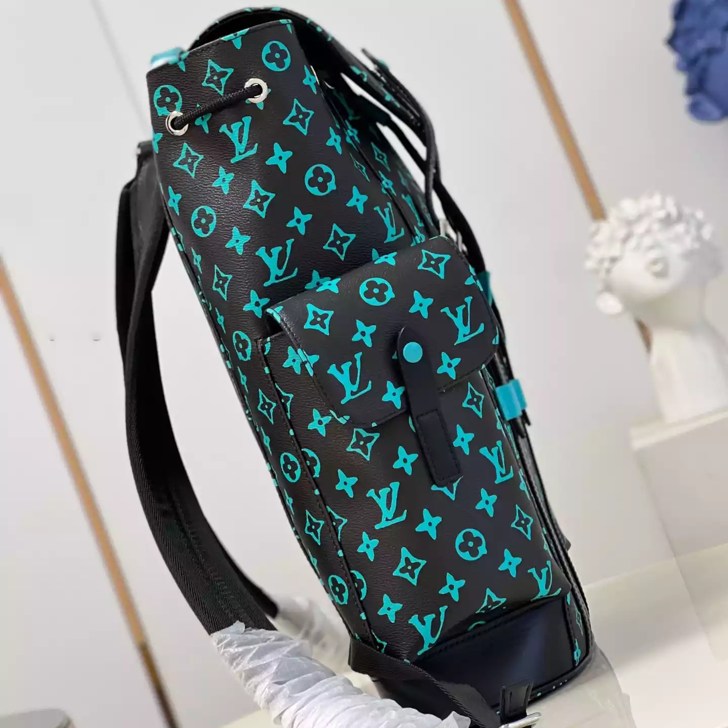 DISCOVERY MONOGRAM BACKPACK IN MULTICOLOR - LW348 DISCOVERY BACKPACK PM SKY BLUE MONOGRAM CANVAS