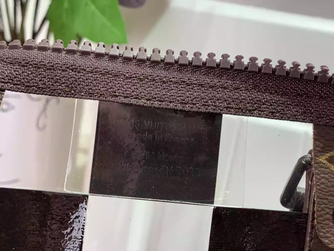 KEEPALL BAG IN WHITE, GREY AND BROWN - LW364 DISCOVERY BACKPACK PM SKY BLUE MONOGRAM CANVAS