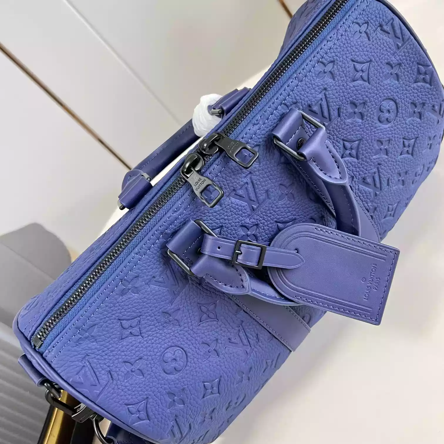 KEEPALL BANDOULIERE 35 BLUE MONOGRAM TAURILLON LEATHER M11691 - LW434 DISCOVERY BACKPACK PM SKY BLUE MONOGRAM CANVAS