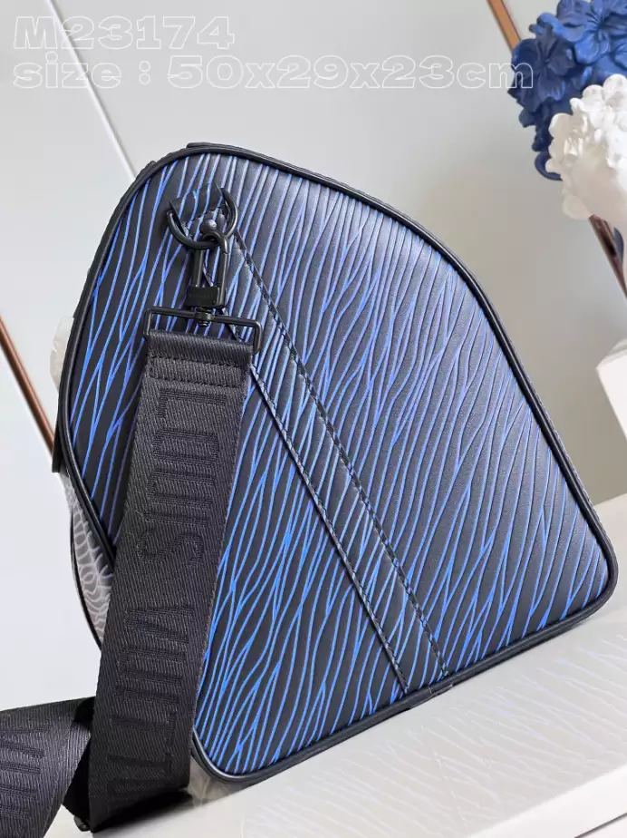 KEEPALL BANDOULIERE 50 GRADIENT ELECTRIC SUN M23174 - LW362 DISCOVERY BACKPACK PM SKY BLUE MONOGRAM CANVAS