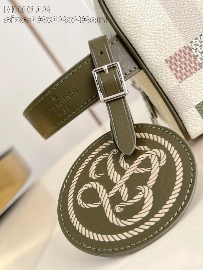 LOCKER DOPP KIT KHAKI DAMOFLAGE CANVAS N00112 - LW390 DISCOVERY BACKPACK PM SKY BLUE MONOGRAM CANVAS