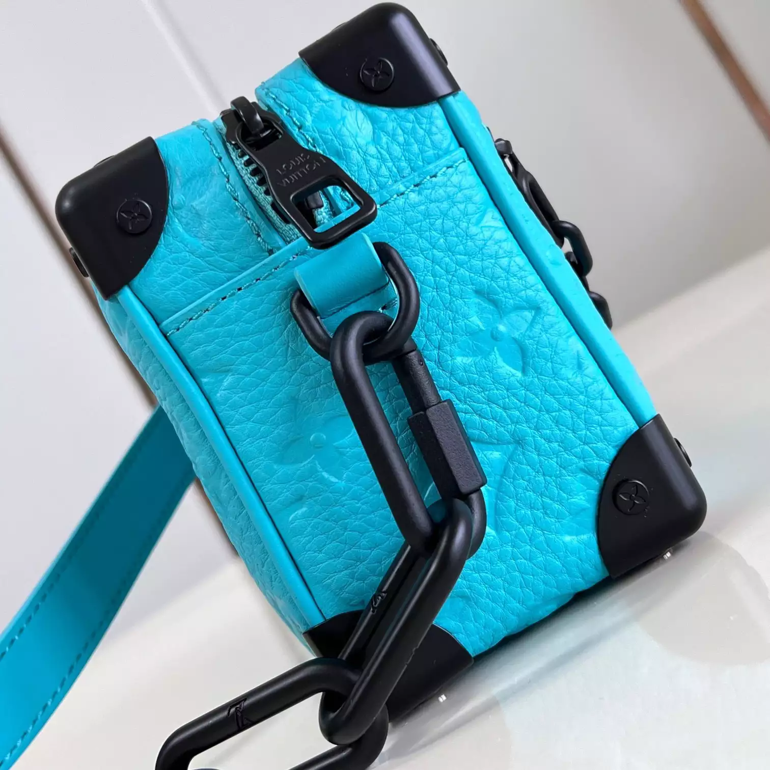 MINI SOFT TRUNK M11673 - LW439 DISCOVERY BACKPACK PM SKY BLUE MONOGRAM CANVAS