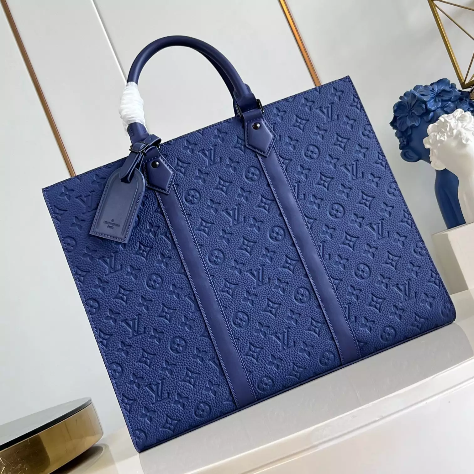 SAC PLAT 24H SAPPHIRE TAURILLON MONOGRAM LEATHER M11690 - LW328 DISCOVERY BACKPACK PM SKY BLUE MONOGRAM CANVAS