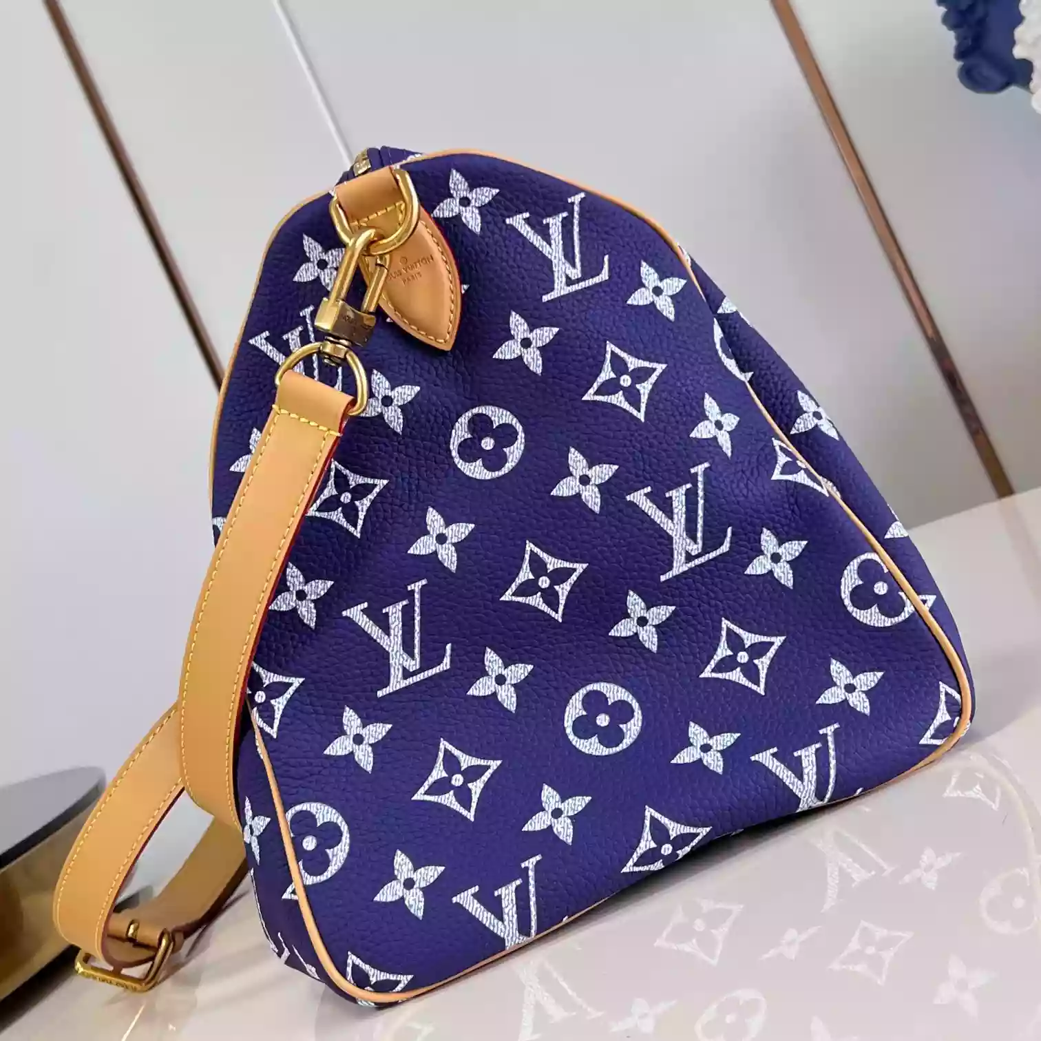 SPEEDY P9 BANDOULIERE 40 PURPLE AMETHYST M11597 - LW356 DISCOVERY BACKPACK PM SKY BLUE MONOGRAM CANVAS