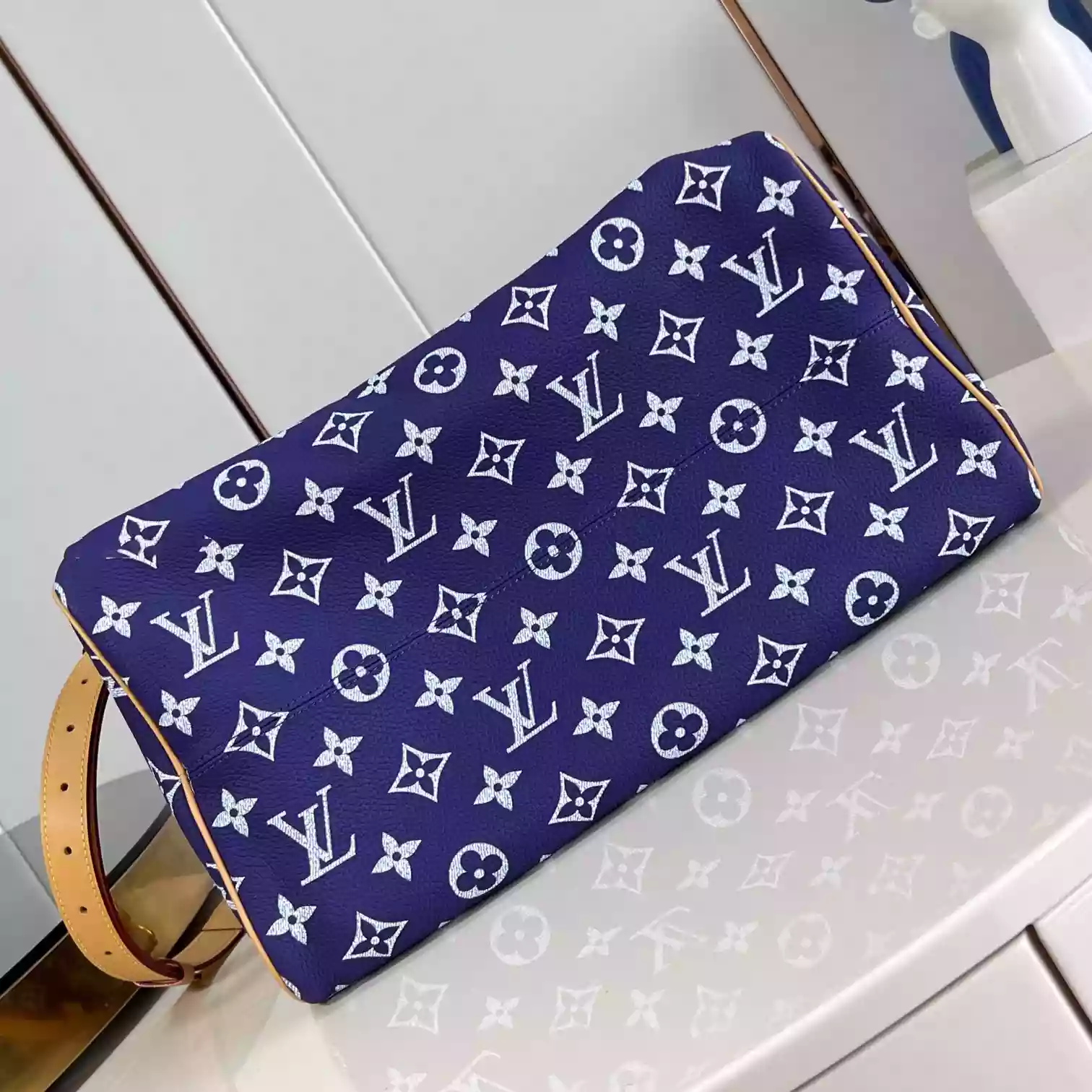 SPEEDY P9 BANDOULIERE 40 PURPLE AMETHYST M11597 - LW356 DISCOVERY BACKPACK PM SKY BLUE MONOGRAM CANVAS