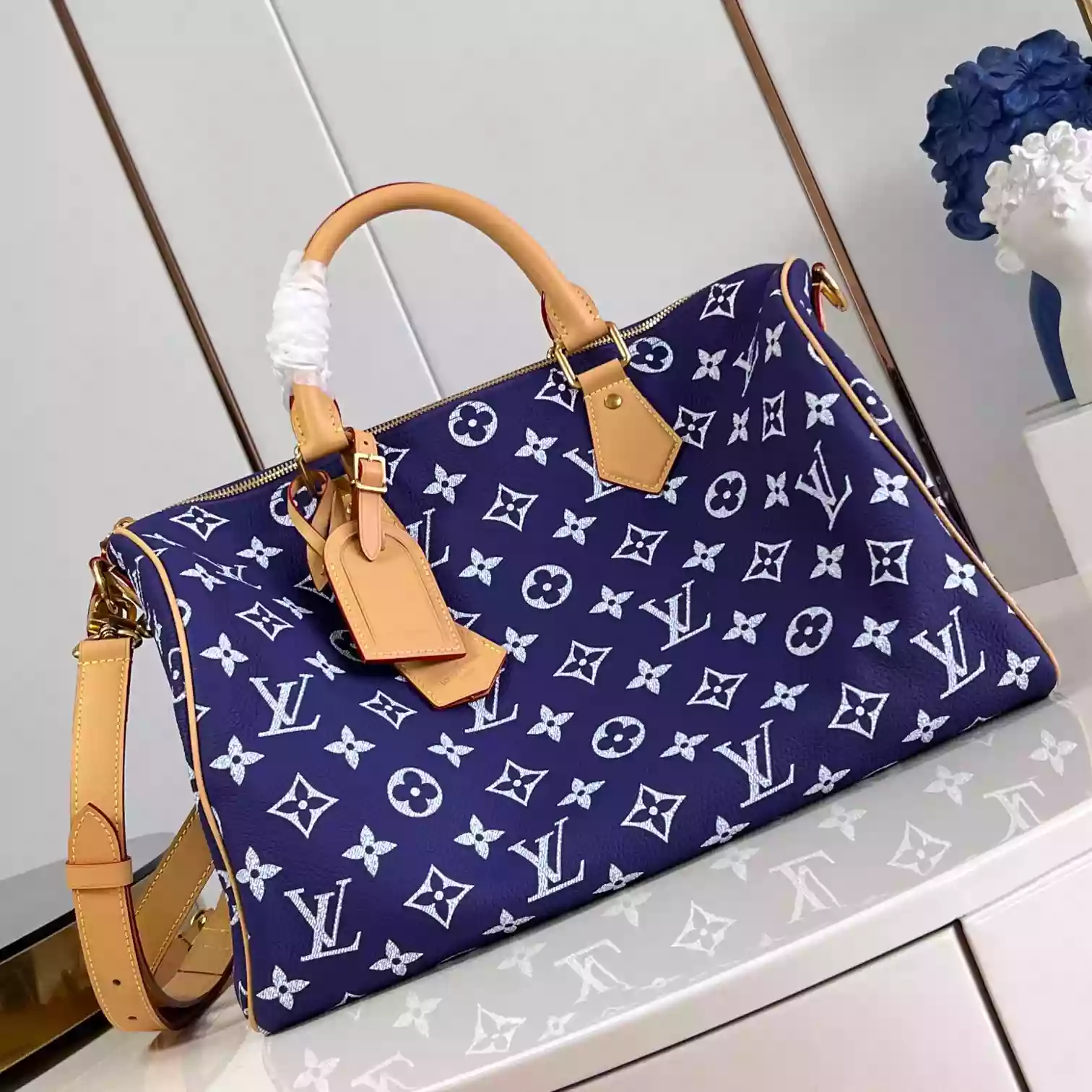 SPEEDY P9 BANDOULIERE 40 PURPLE AMETHYST M11597 - LW356 DISCOVERY BACKPACK PM SKY BLUE MONOGRAM CANVAS