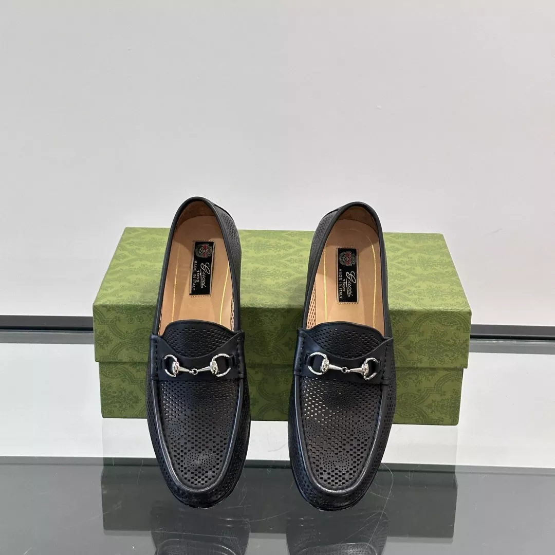 Gucci Men Horsebit Black Loafer - GL090