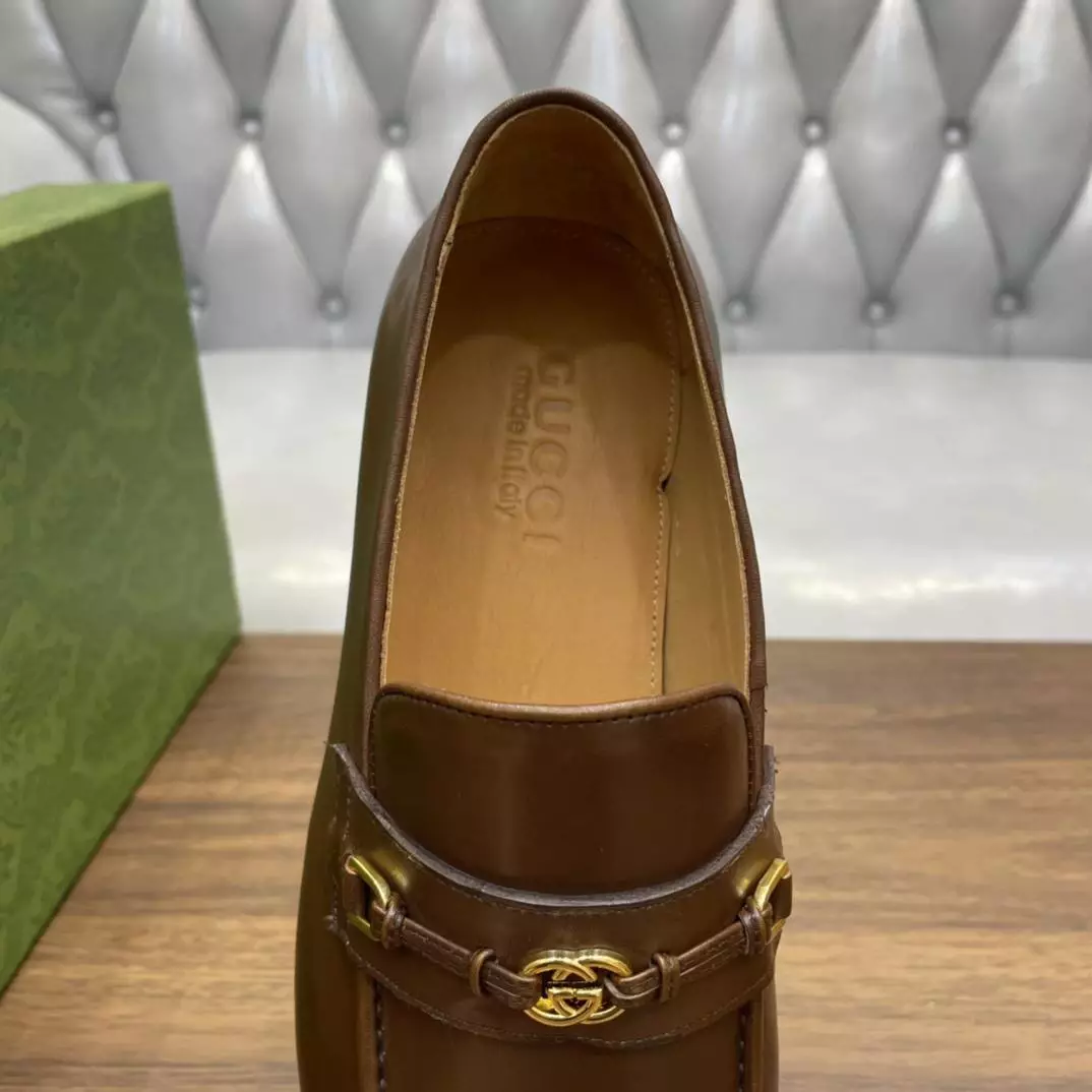 LEATHER LOAFERS WITH INTERLOCKING G IN BROWN - GL112