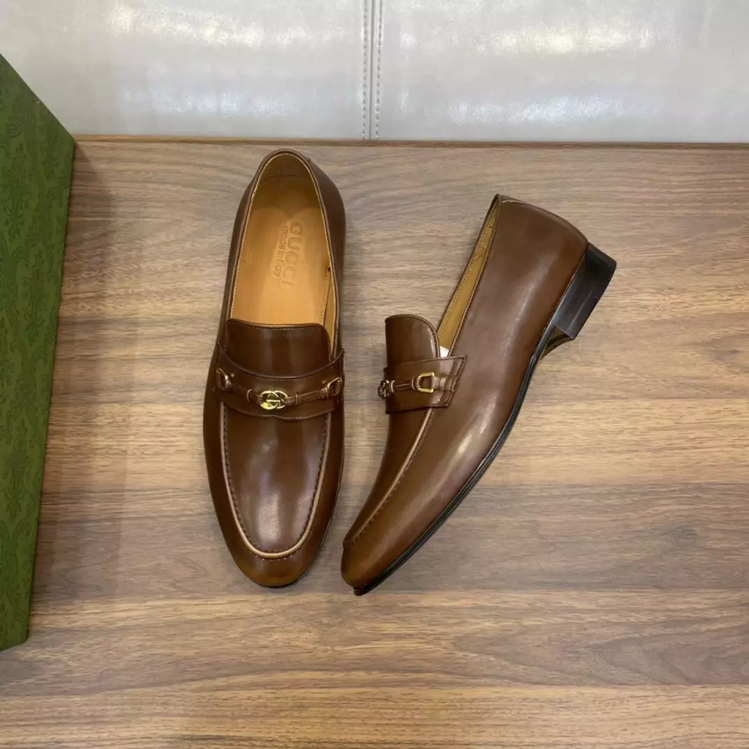 LEATHER LOAFERS WITH INTERLOCKING G IN BROWN - GL112