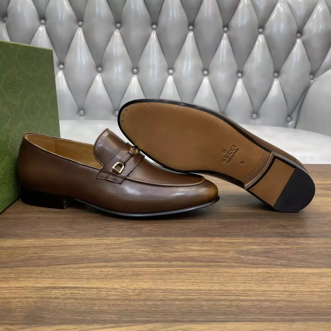 LEATHER LOAFERS WITH INTERLOCKING G IN BROWN - GL112