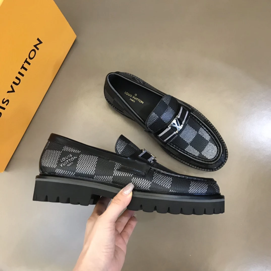 MAJOR LOAFER IN BLACK - VL067