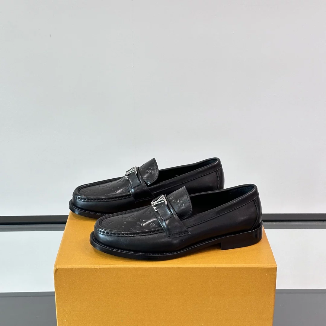 MAJOR LOAFERS IN BLACK - VL039