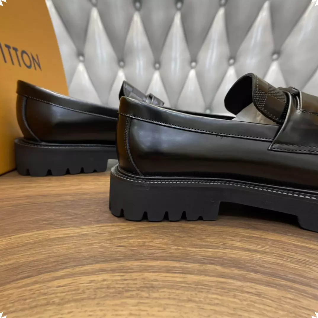 MAJOR LOAFERS IN BLACK - VL047