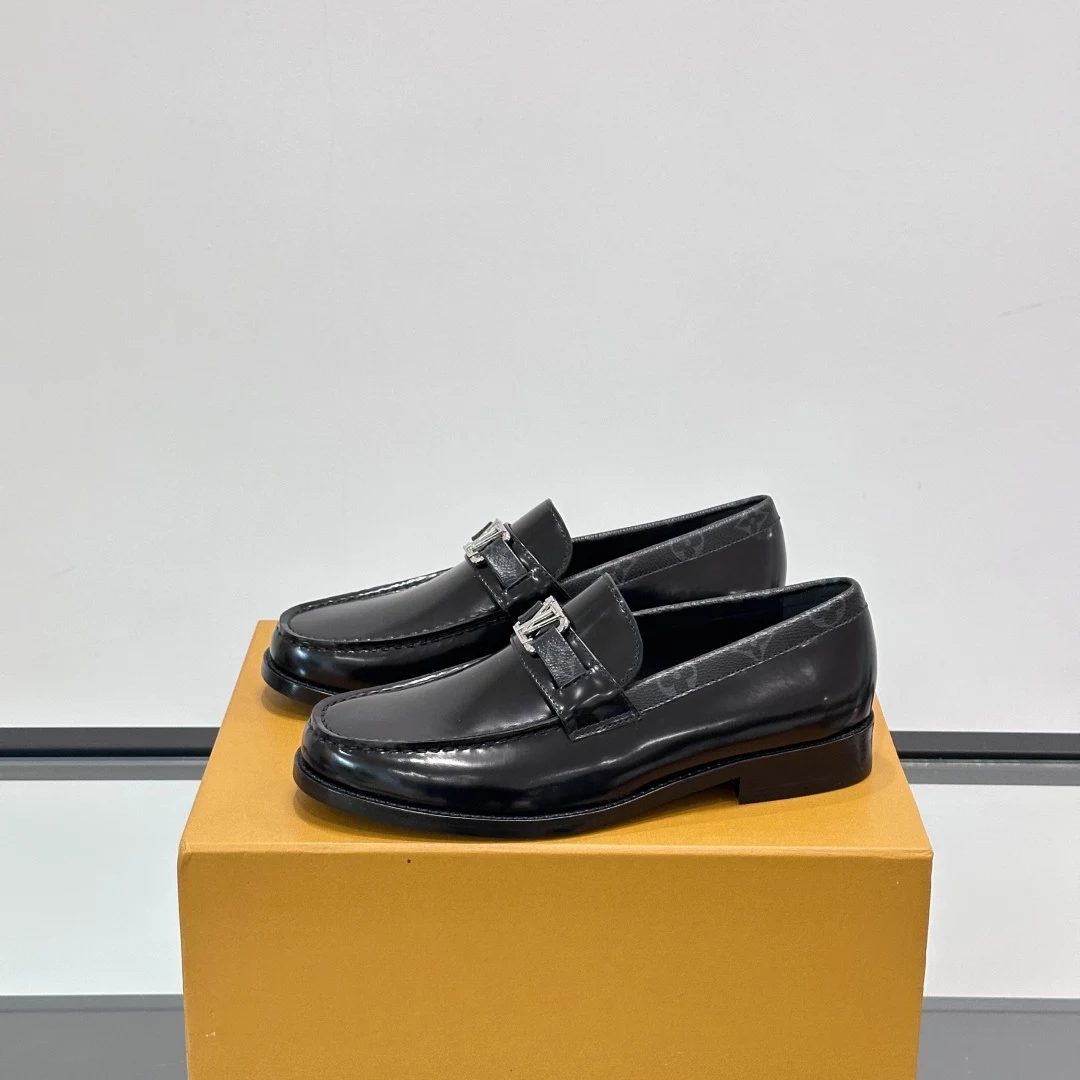 MAJOR LOAFERS IN BLACK - VL051