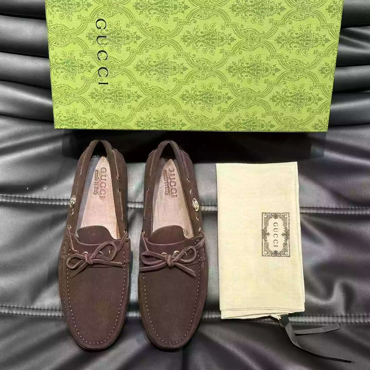 MEN'S DRIVER WITH INTERLOCKING G IN DARK BROWN - GL099