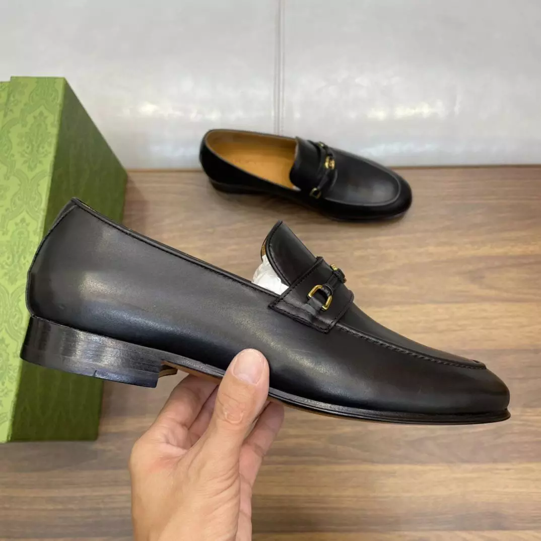 MEN'S LOAFERS WITH INTERLOCKING G - GL111