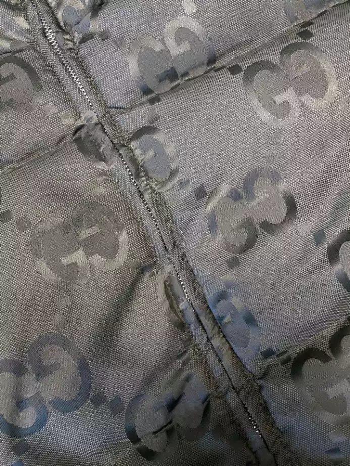 GUCCI Black Hooded Jacket - GCJ053