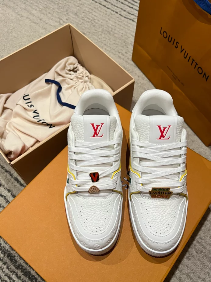 LV SKATE SNEAKERS