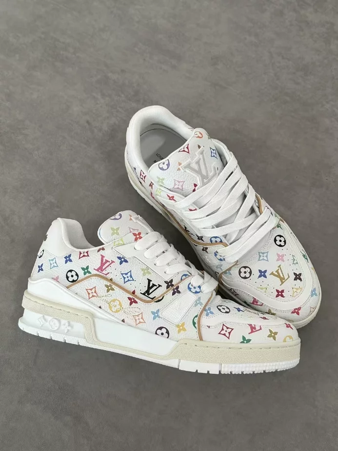 LV SKATE SNEAKERS