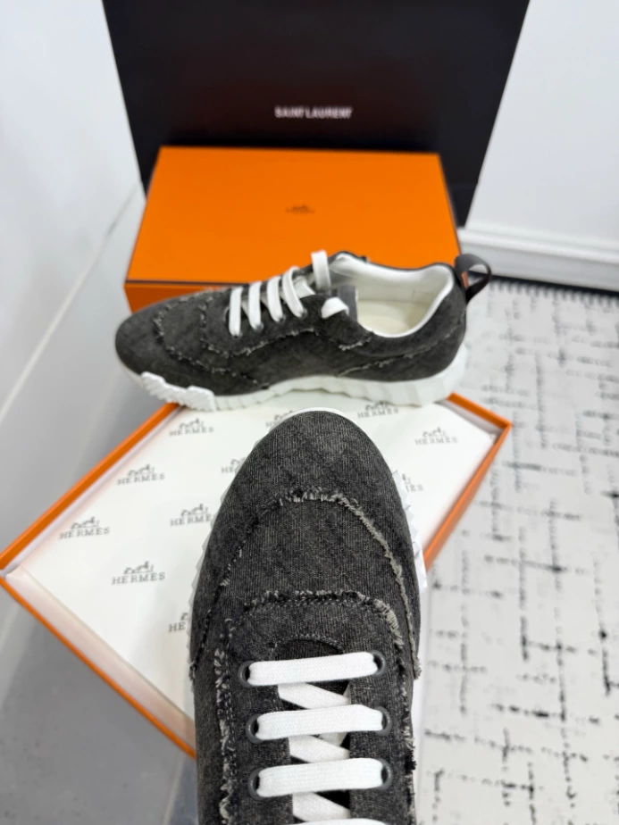 Hermès Sneakers